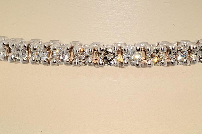 8,000 3.95CT ROUND CUT DIAMOND TENNIS BRACELET WOW  