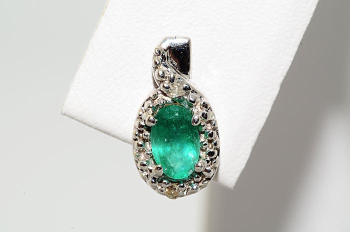 52CT EMERALD & DIAMOND 3 STONE EARRINGS AMAZING  