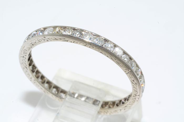 6000 .71CT ANTIQUE SINGLE CUT DIAMOND ETERNITY WEDDING BAND PLATINUM 