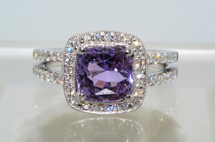 10000 3.40CT AGL CERTIFIED GRAYISH PINKISH PURPLE SAPPHIRE & DIAMOND 