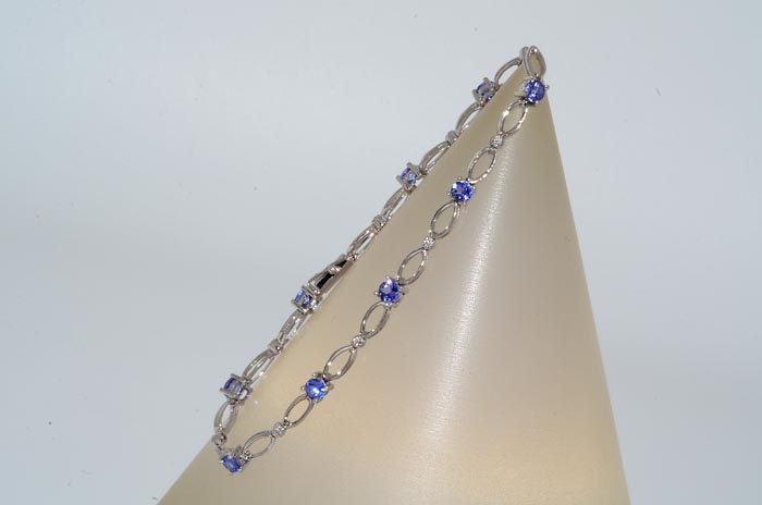 10CT TANZANITE & DIAMOND BRACELET WONDERFUL  