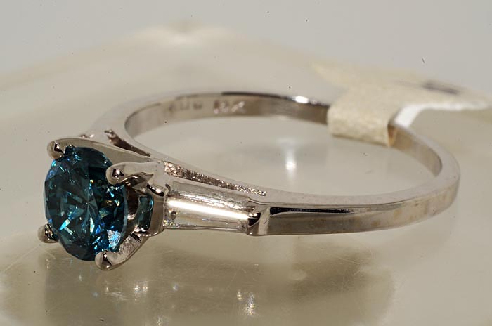 12000 1.26CT 3 STONE BLUE DIAMOND ENGAGEMENT RING PLATINUM VS SIZE 9 